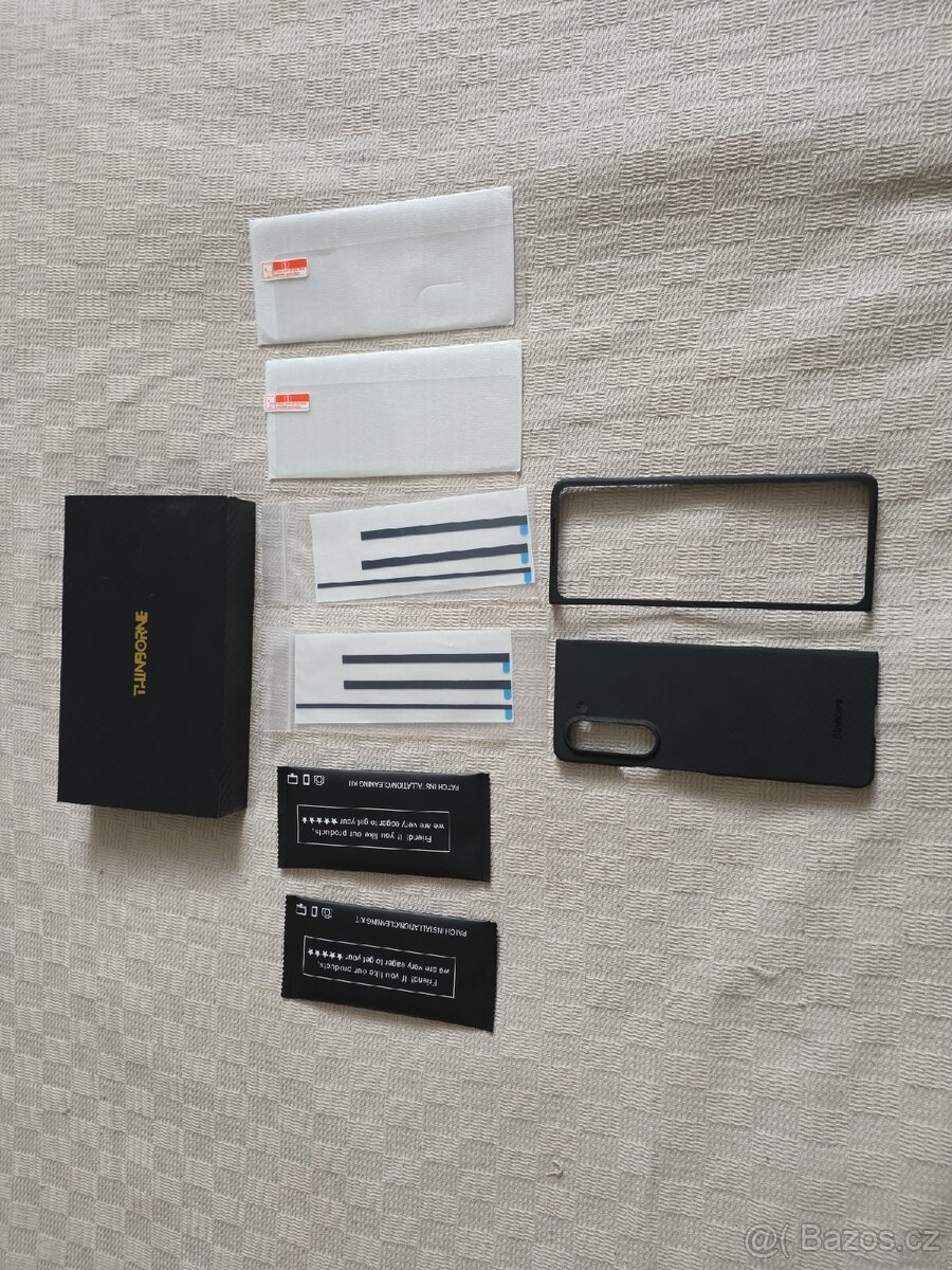Prodám karbonové pouzdro Thinborne na Samsung Galaxy Z Fold5 - 2