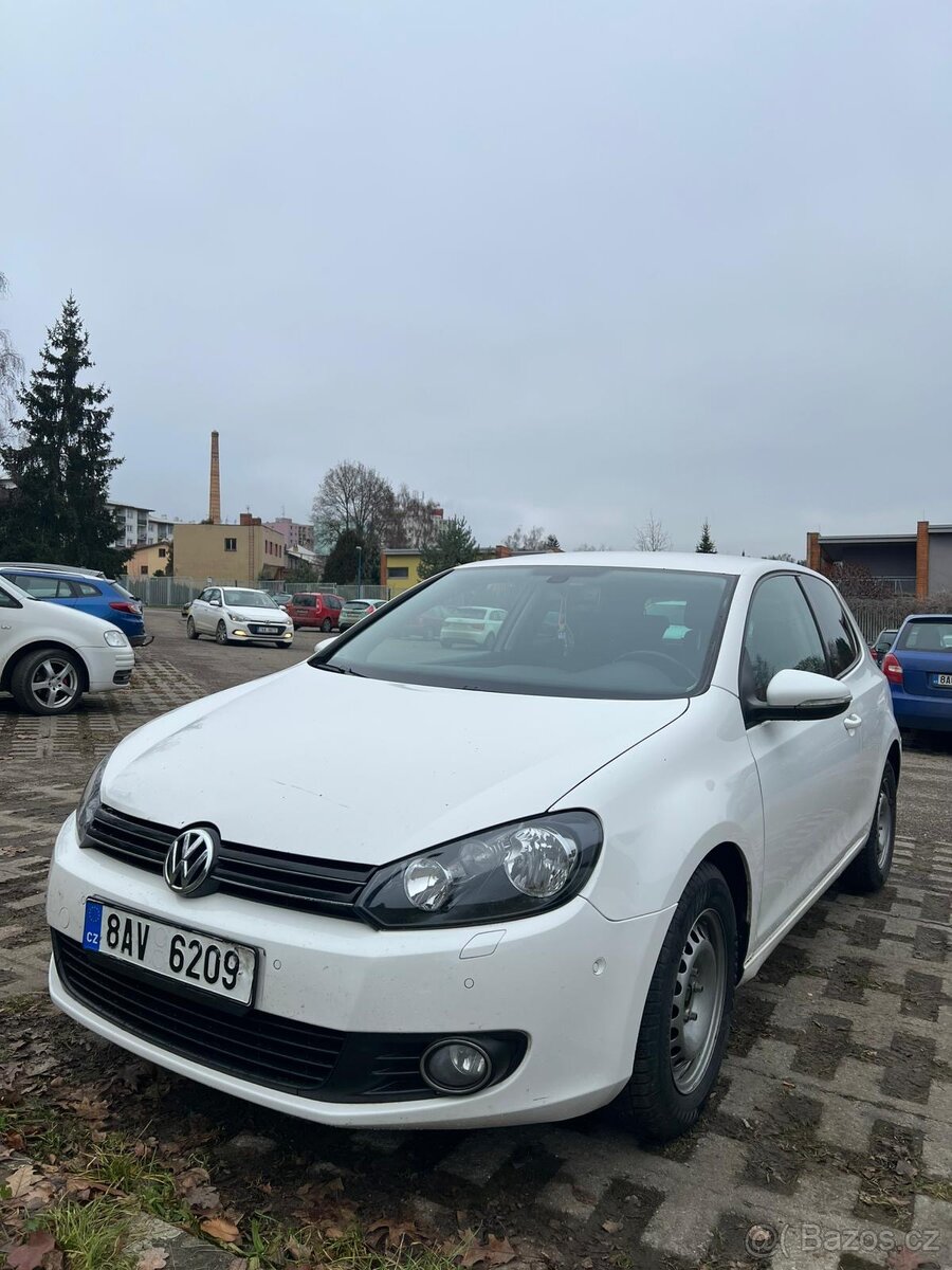 VW golf VI (6) 1.6 tdi 2010. - 2