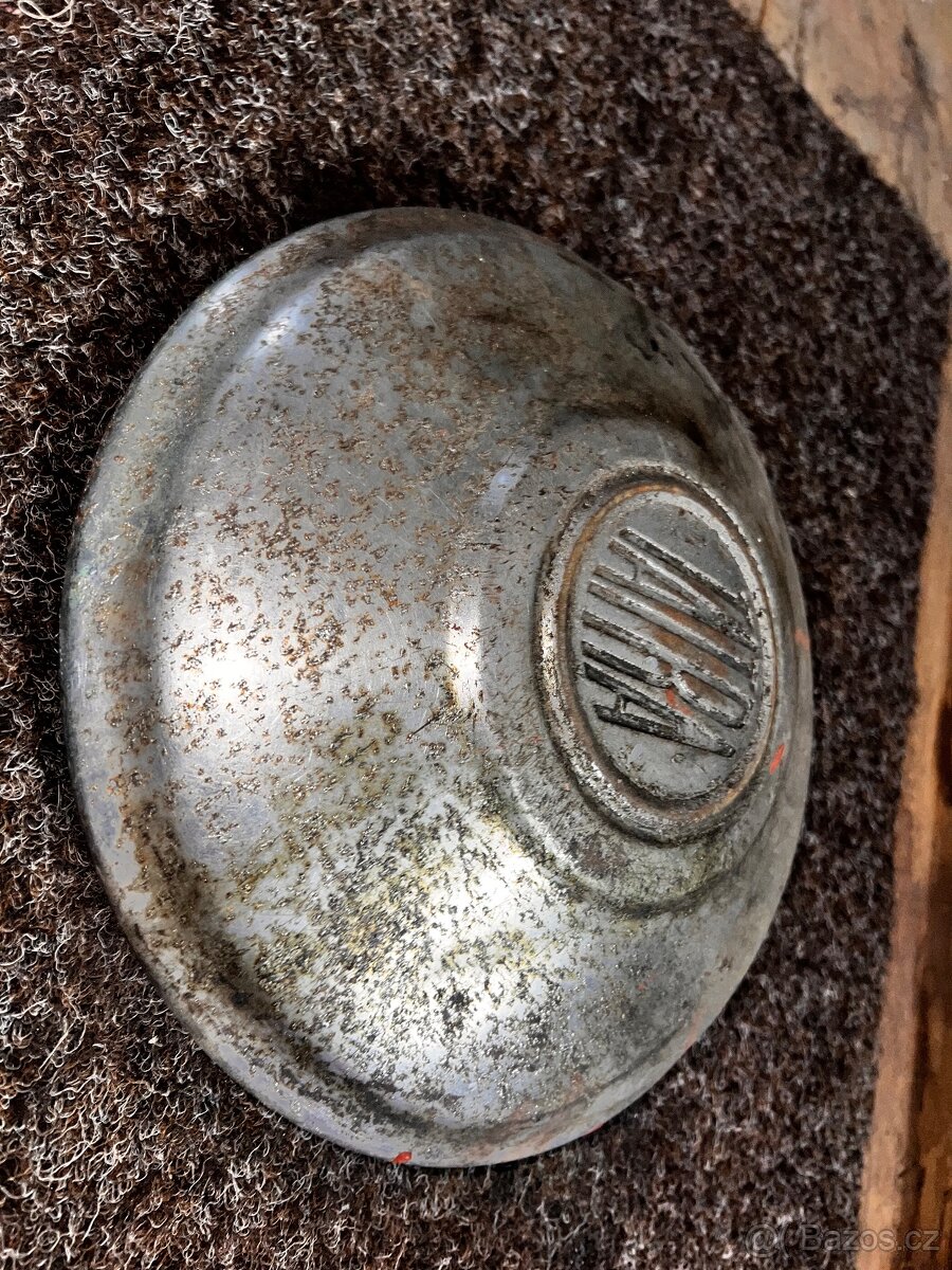 Tatra 603-1 poklice - 2