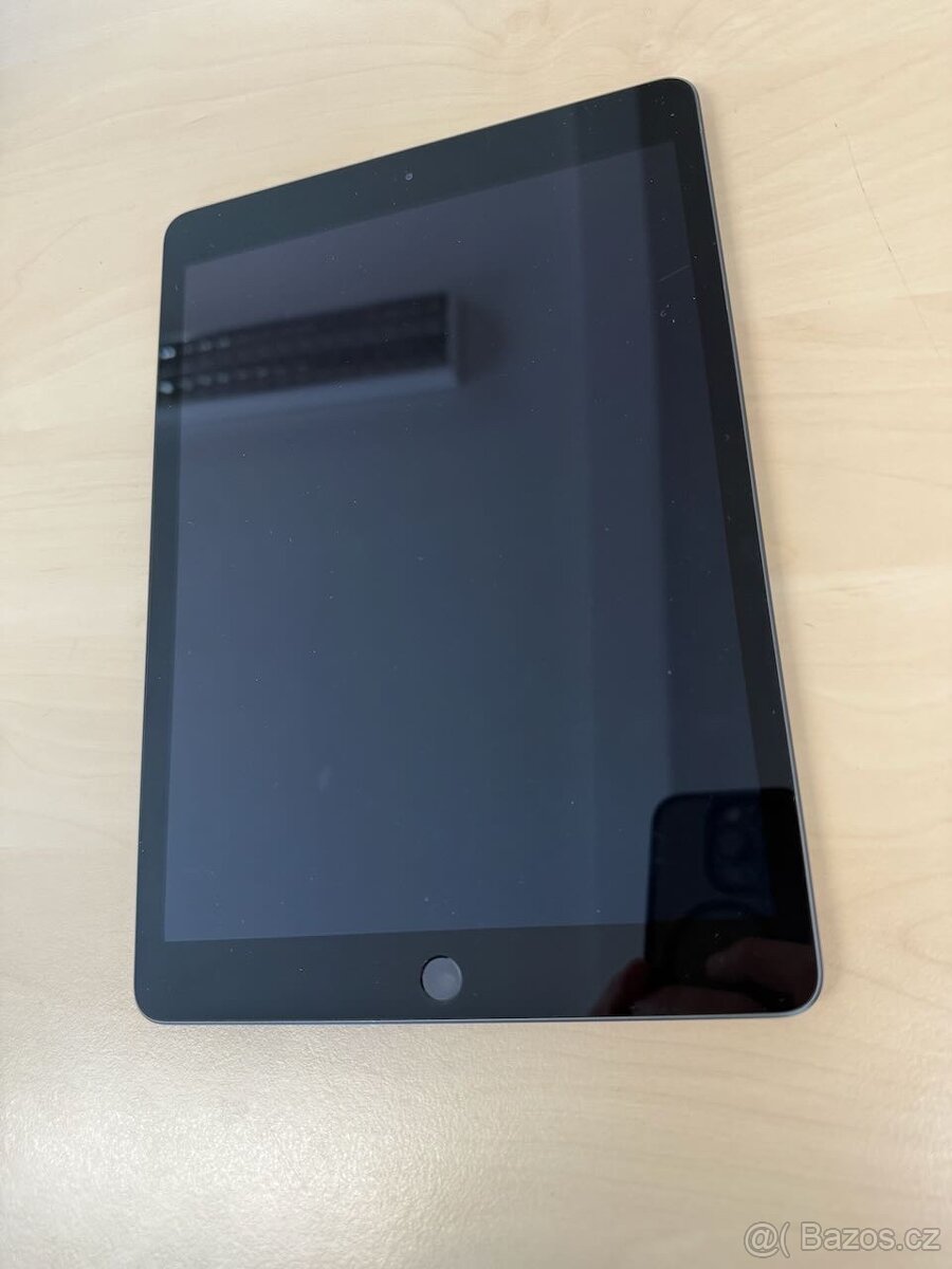 Apple iPad 8gen 32GB WIFI - 2