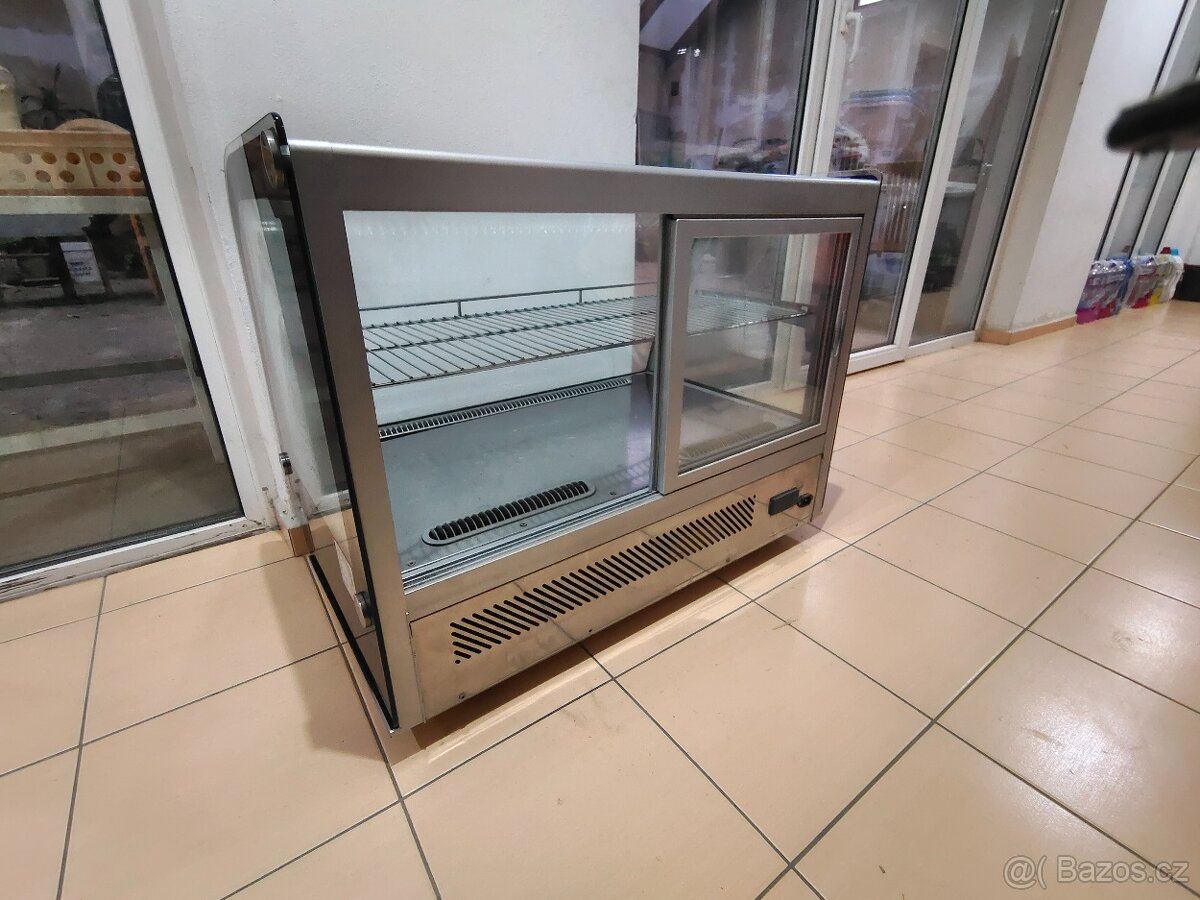 Prodám chladící vitrínu - 2