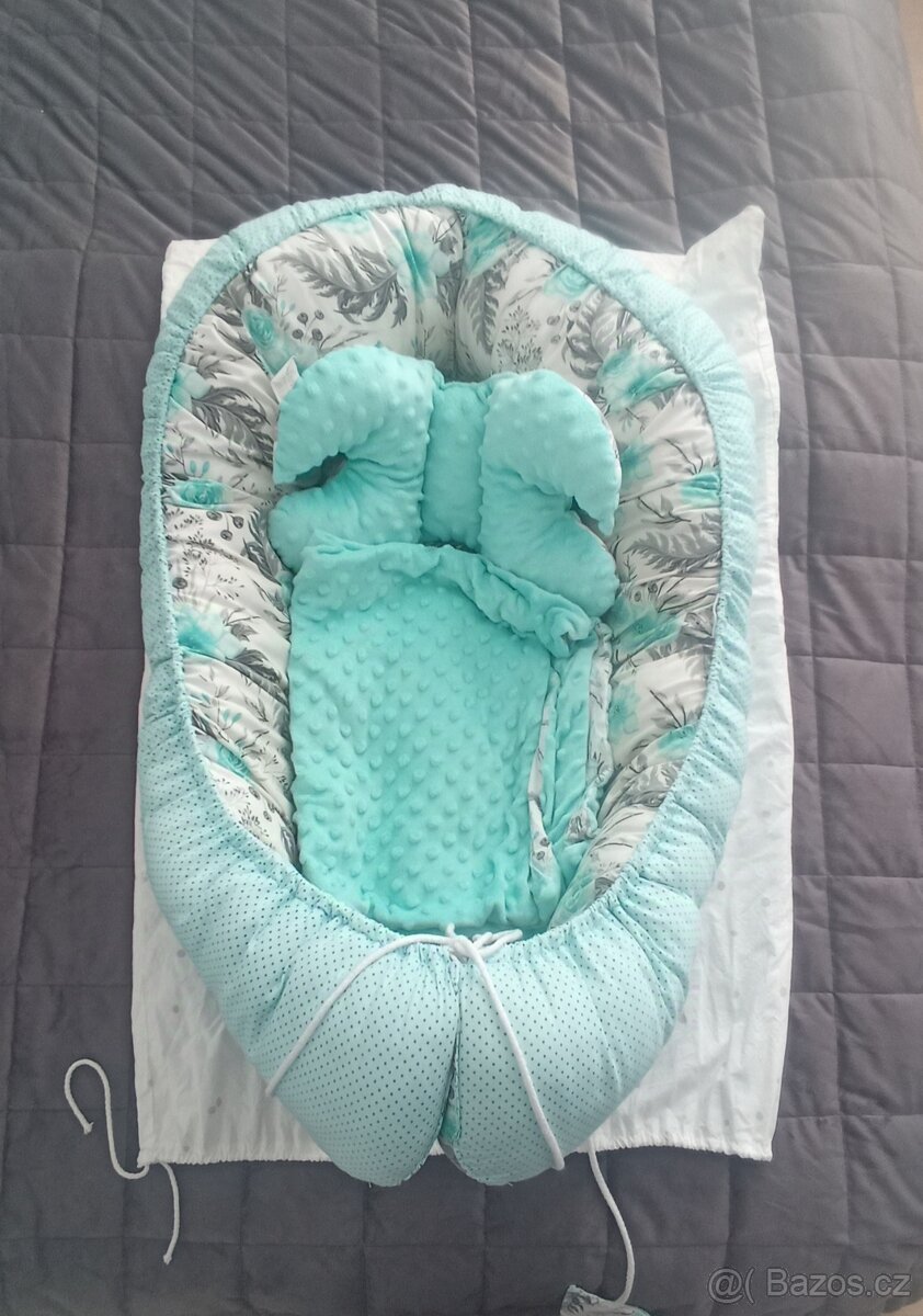 Hnizdecko oboustranne - 2