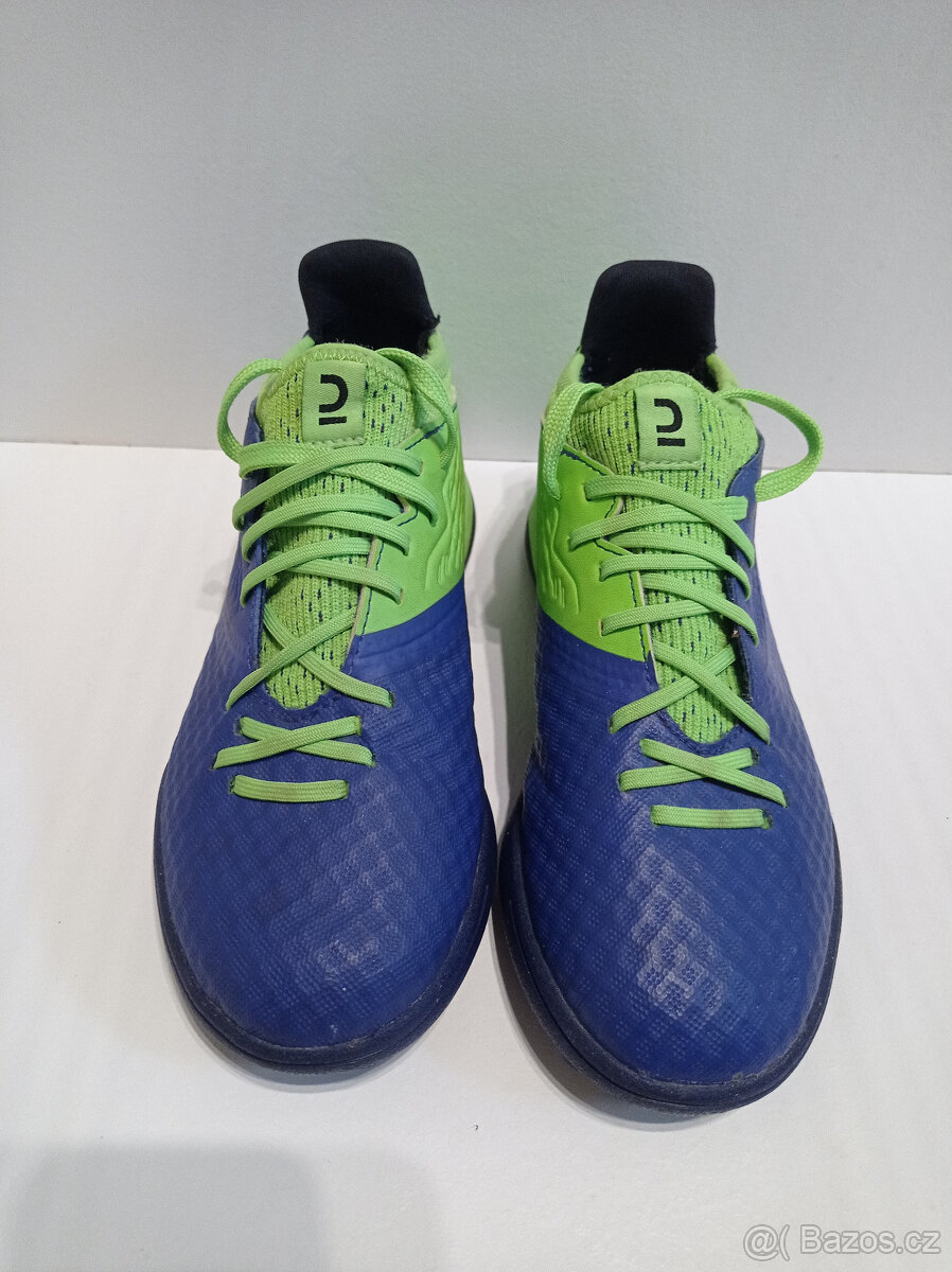 Dětské kopačky turf - vel. 34 - 2