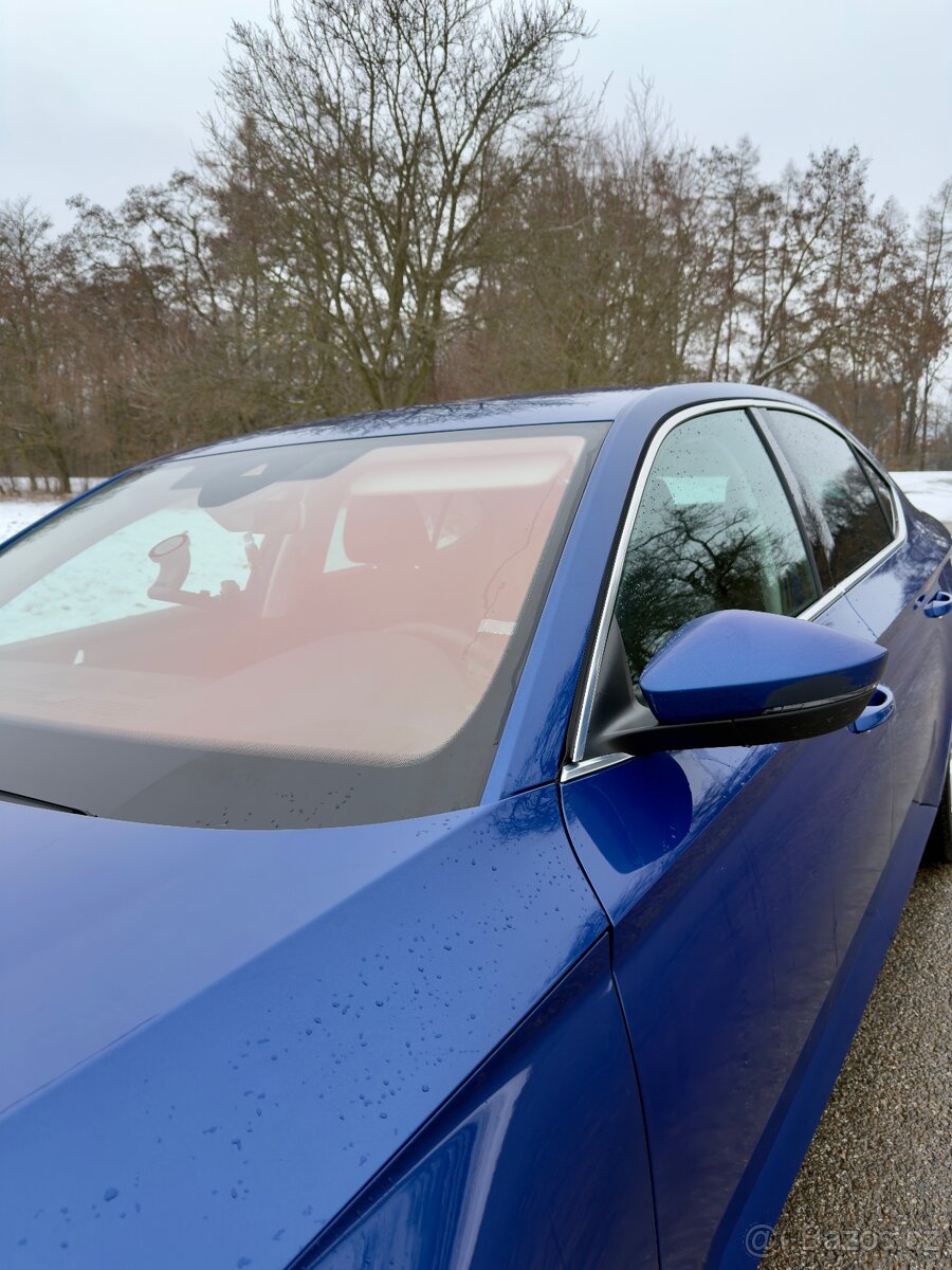 Škoda superb 2.0 tdi 110 kw - 2