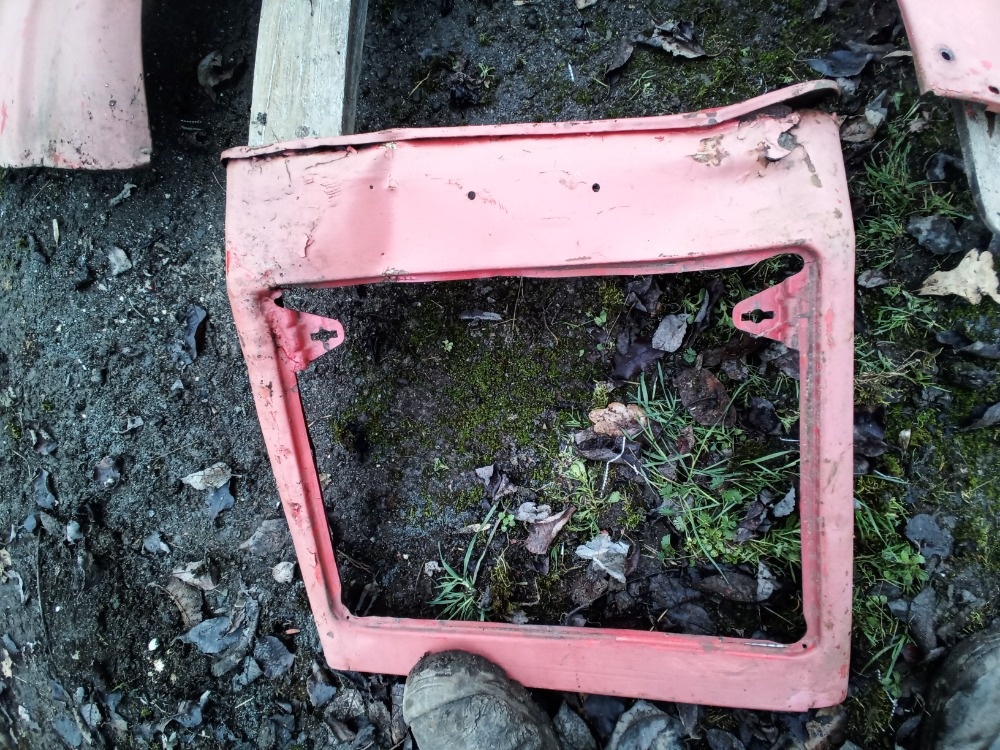 kapotáž zetor 7011 - 2