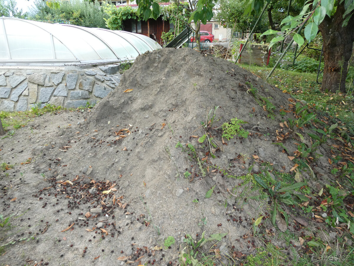 Hromada země za odvoz - 2