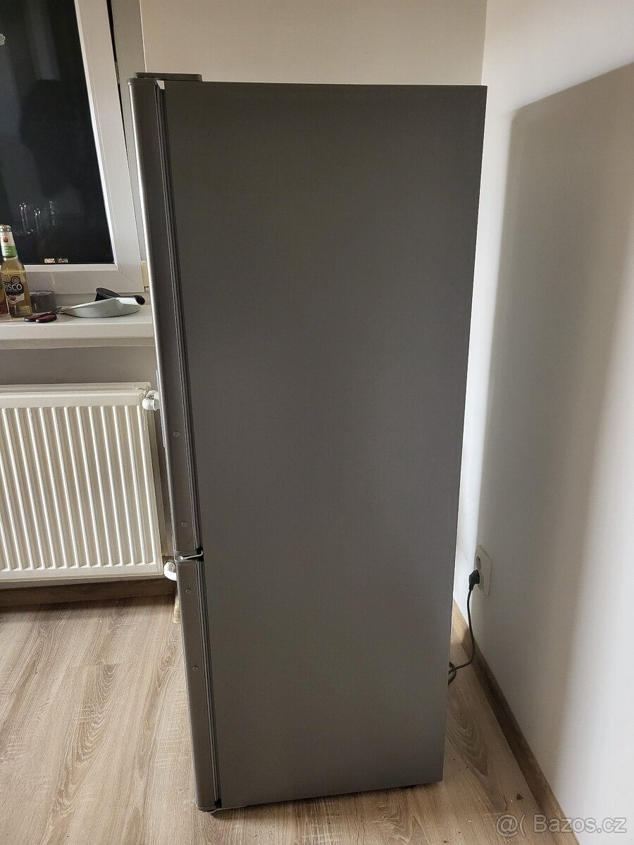 Lednice Siguro stříbrná - 2