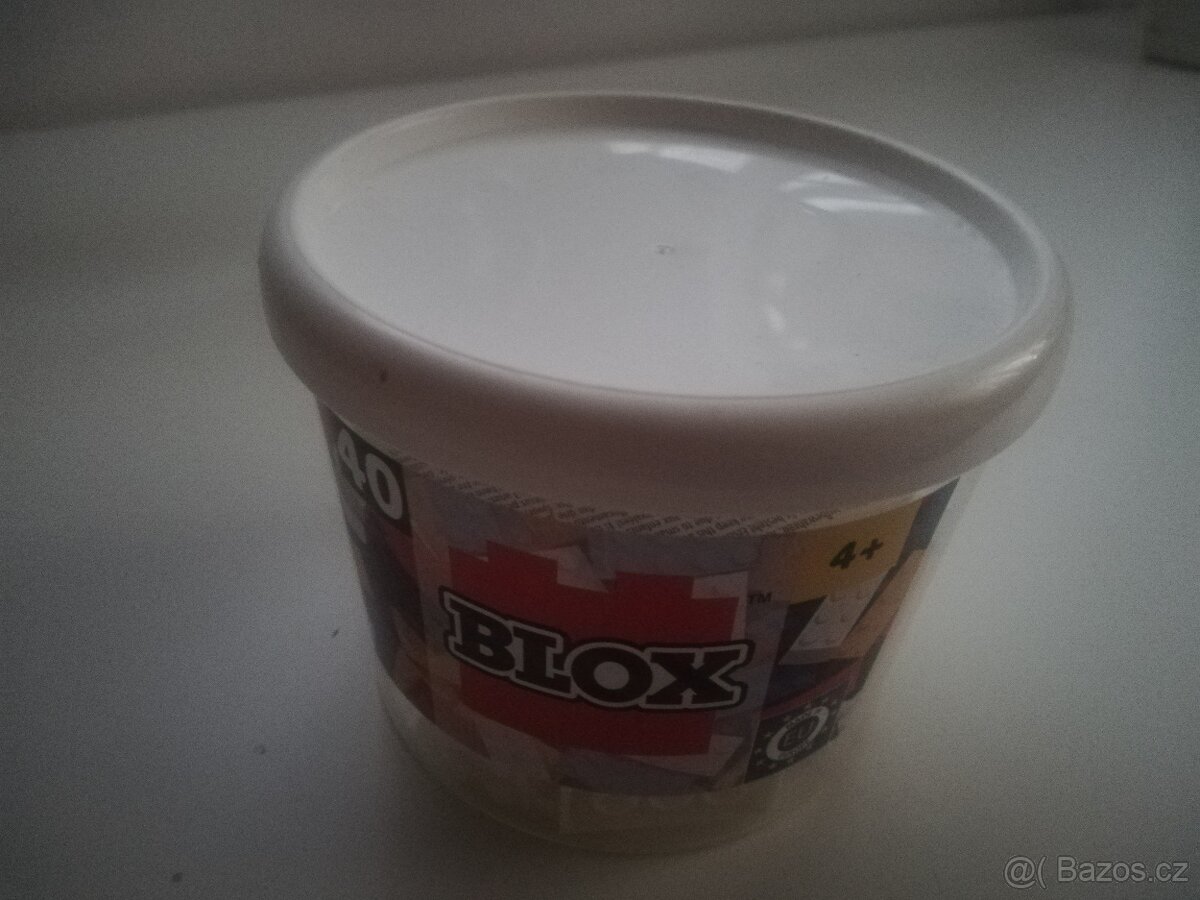 KOSTKY TYPU LEGO - 2