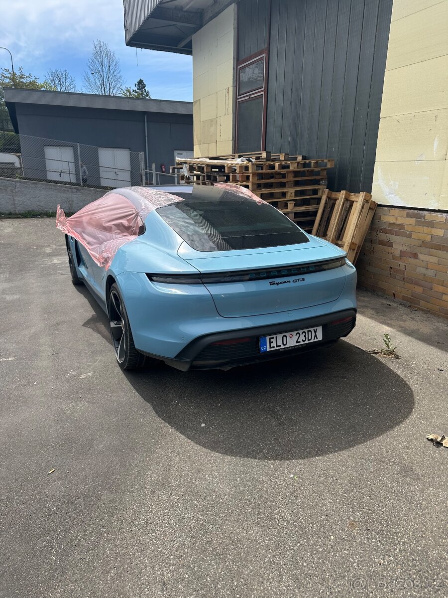Porsche Taycan GTS - 2