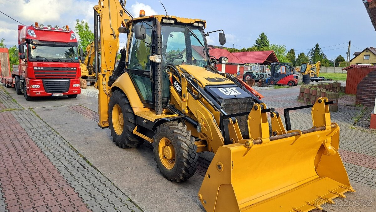 Traktorbagr Caterpillar 428F - 2