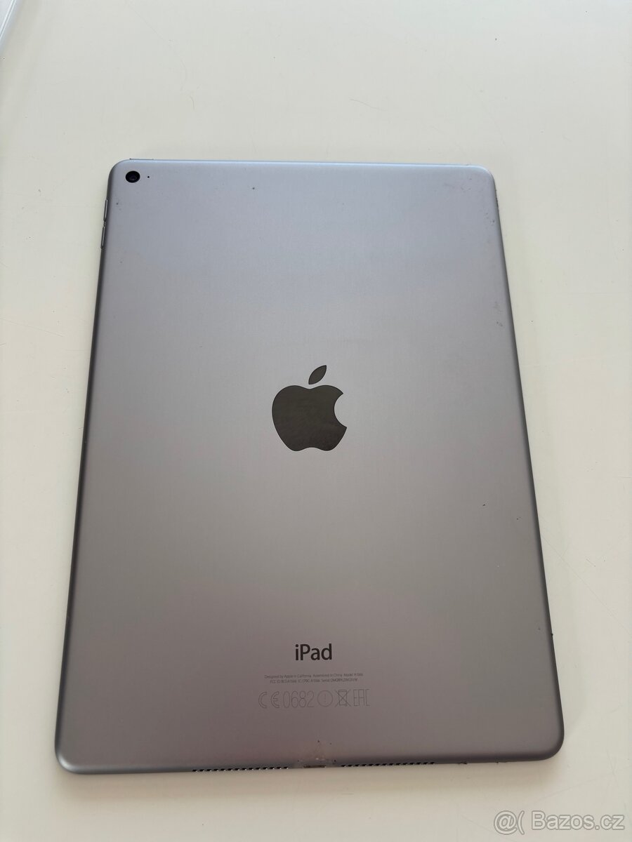 Apple iPad Air 2 (A1566) 64 GB – Wi-Fi - 2