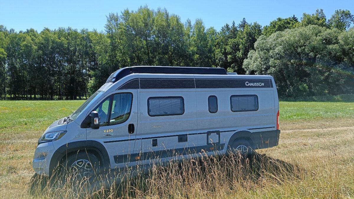 Obytný vůz Model V690 PREMIUM - 2