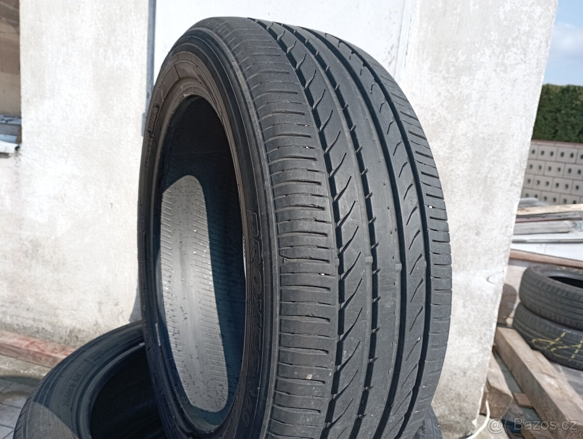 215/50/18 Toyo letní pneu 4ks - 2