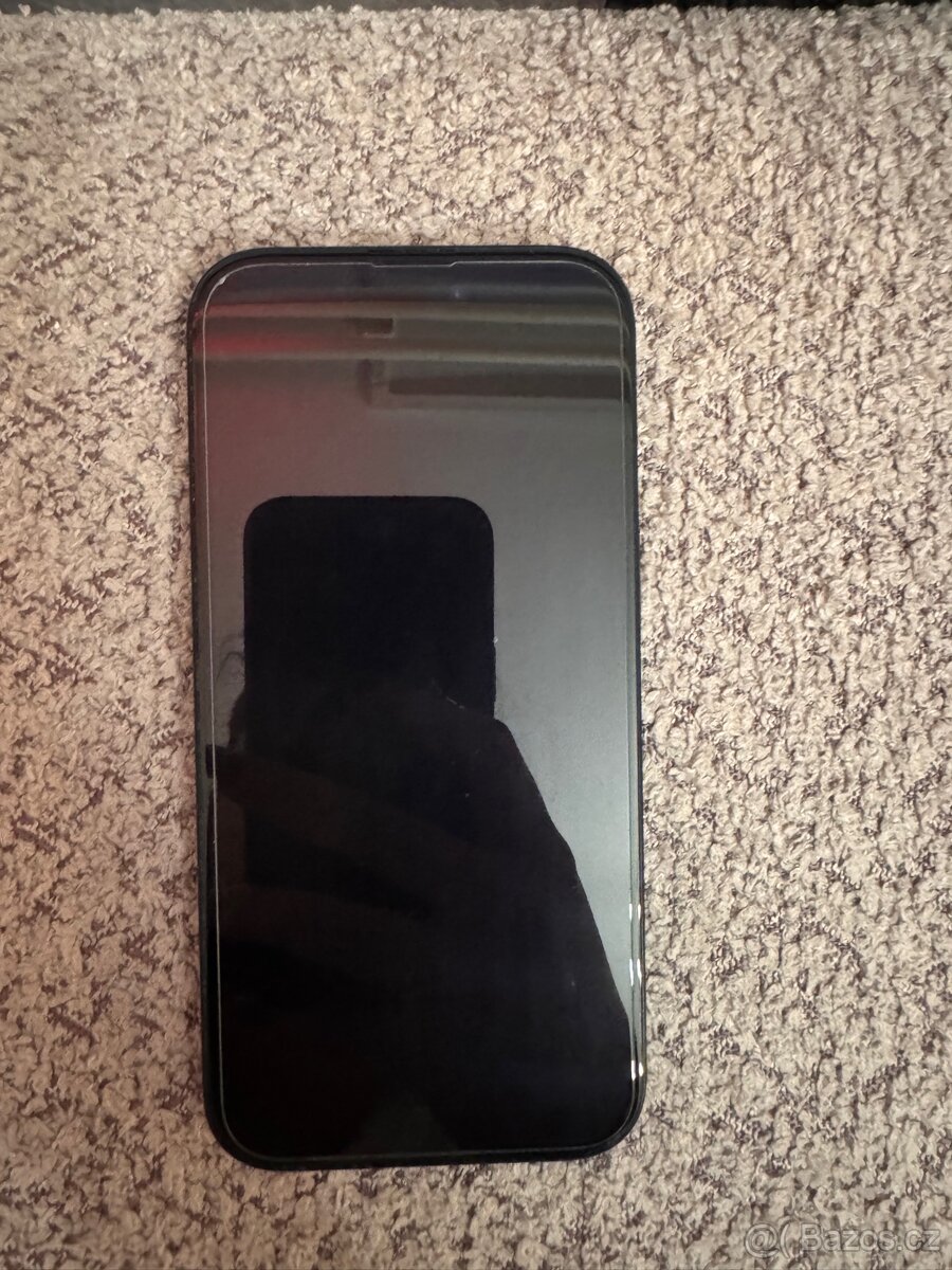 IPhone 15 128 gb černý - 2