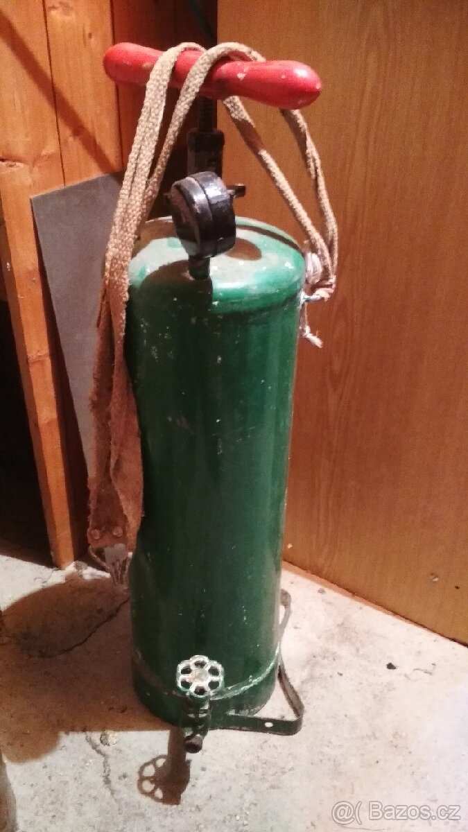 Postřikovač ruční - 2