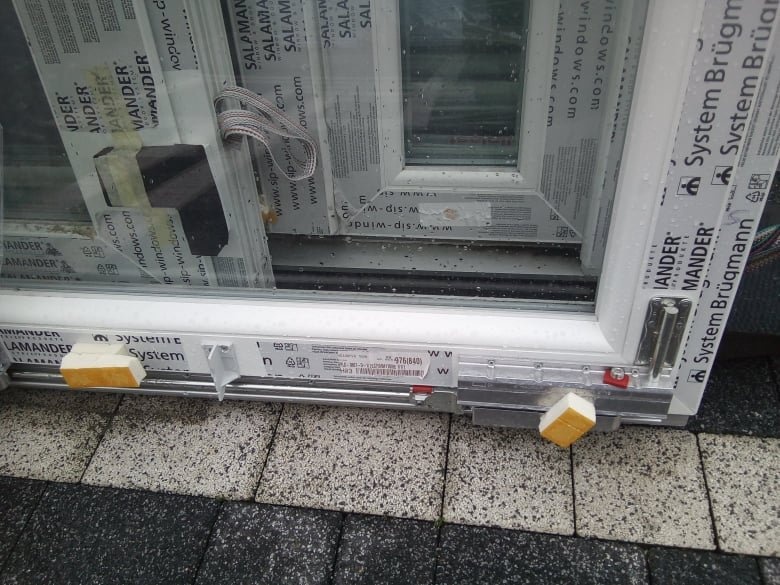 Francouzské posuvné okna 2000 x 2000 mm. Skladem - 2