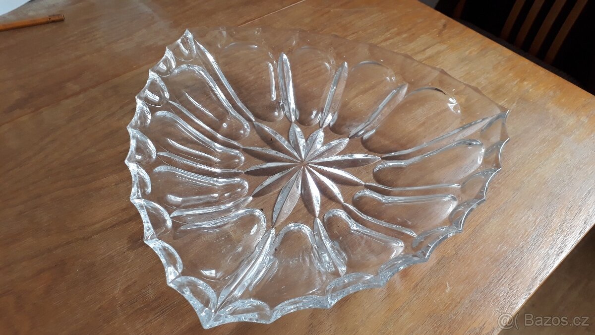 skleněný tác trojhranný - 2