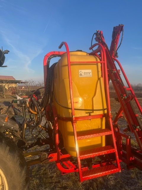 jar met postřikovač - 2