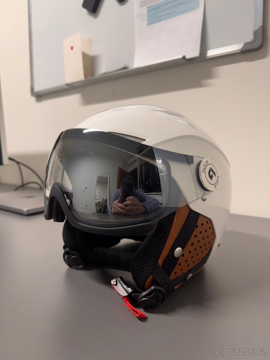 Lyžařská přilba Bollé premium - 2