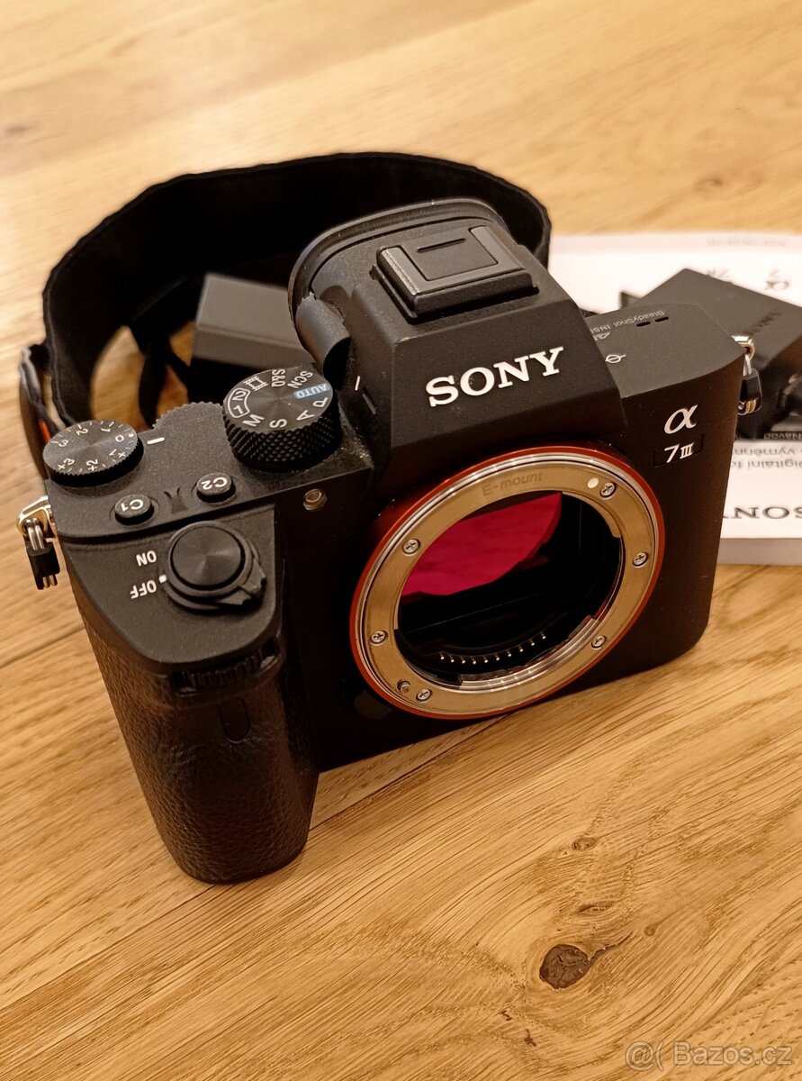 Sony a7III - 2