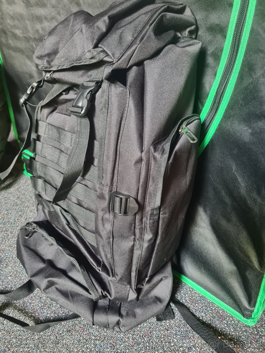 Batoh turisticky - 2