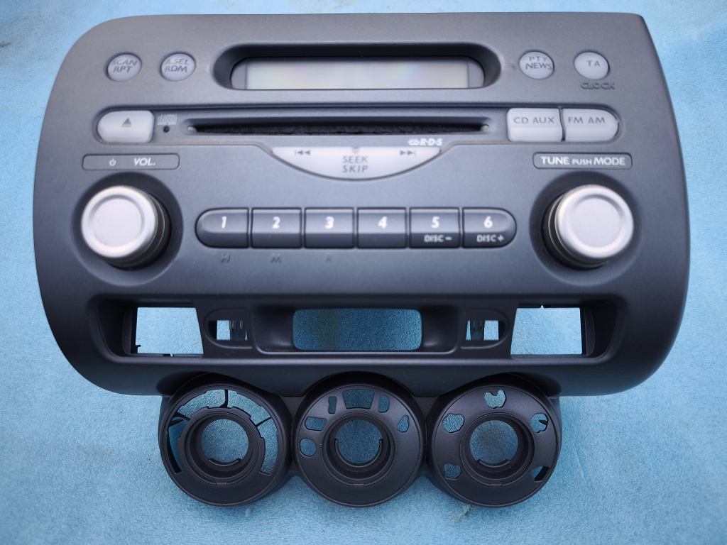 Autorádio Honda Jazz 2002 s CD - 2