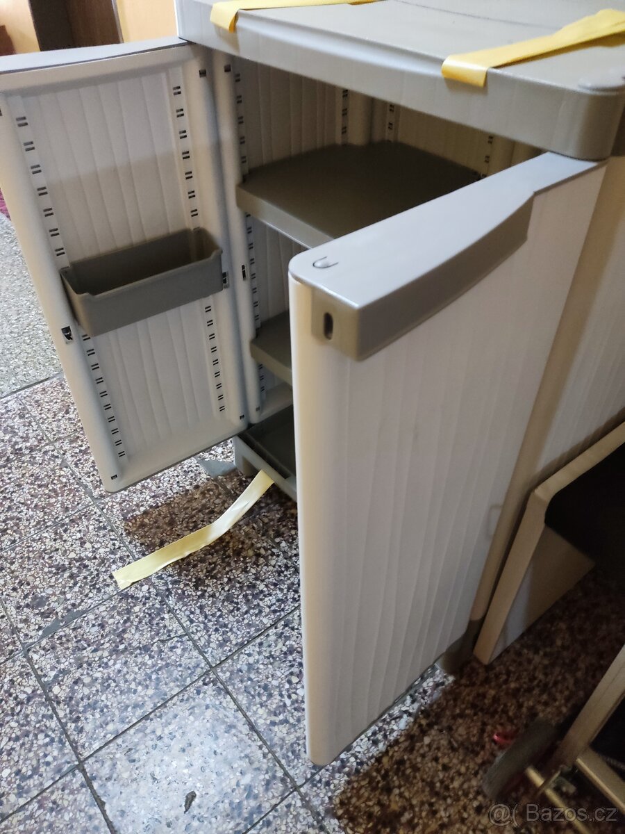 Skříňka - 2