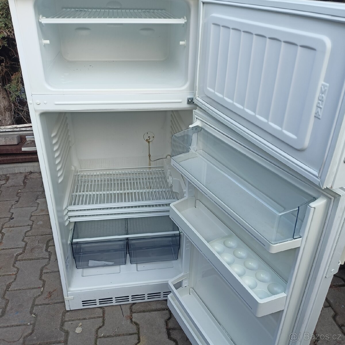 Lednice s mrazákem - 2