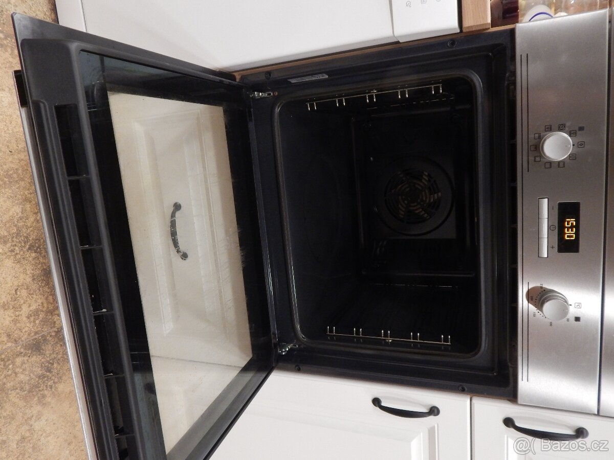 Horkovzdušná trouba ELECTROLUX - 2