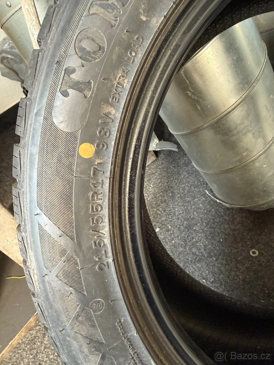 Celoroční 215/55 R17 - 2