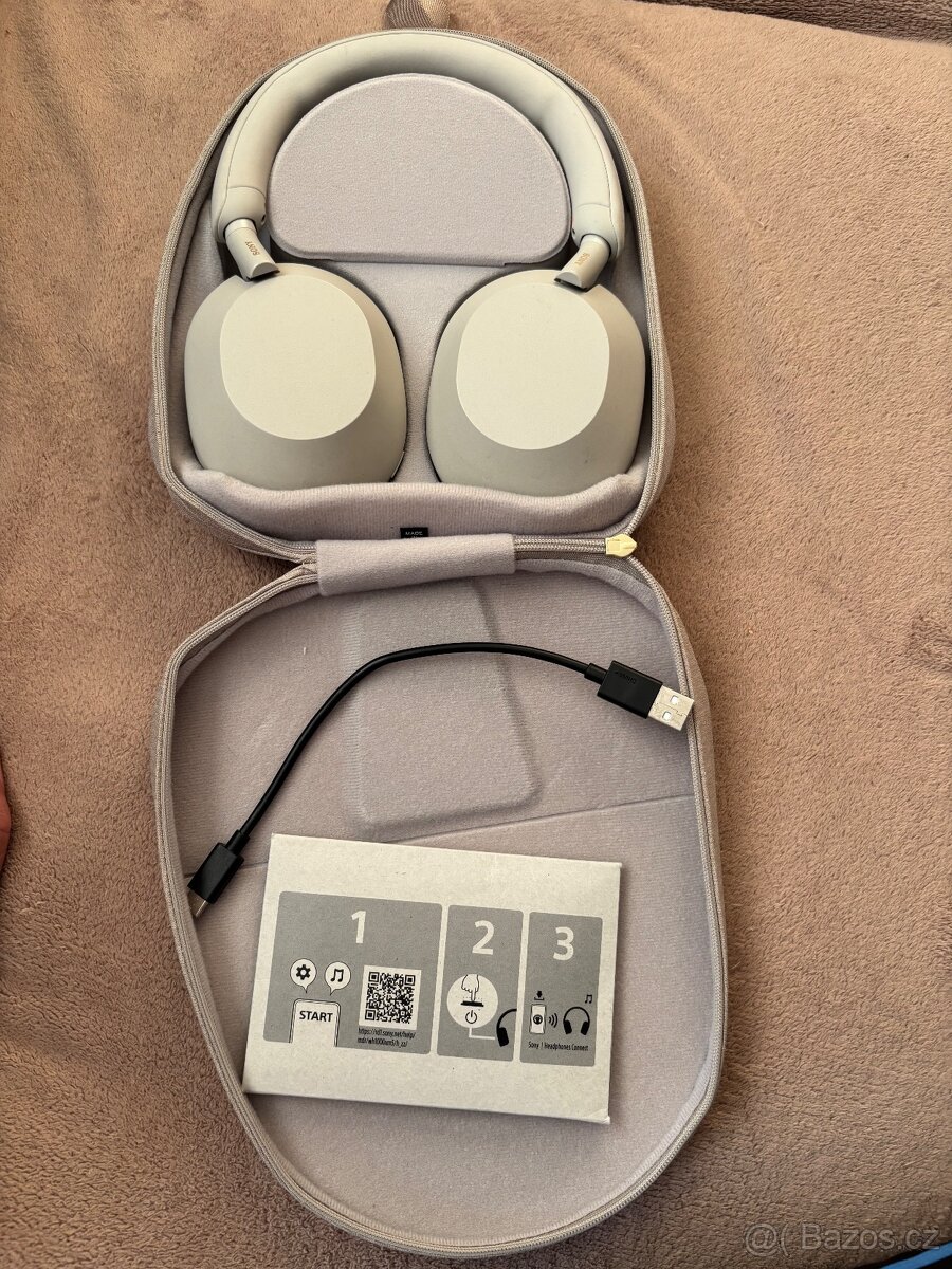 Sony WH-1000XM5- stribrna - 2