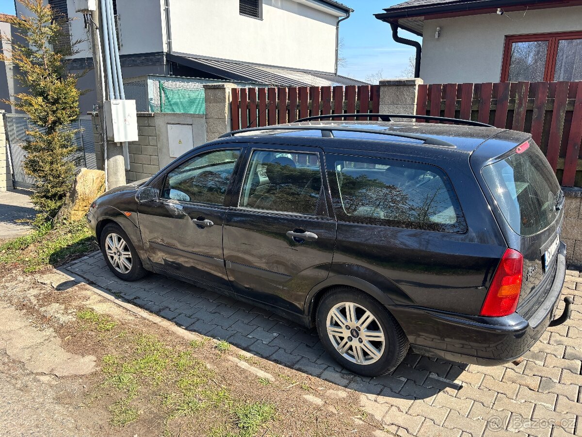 Ford Focus kombi MK1 - 2