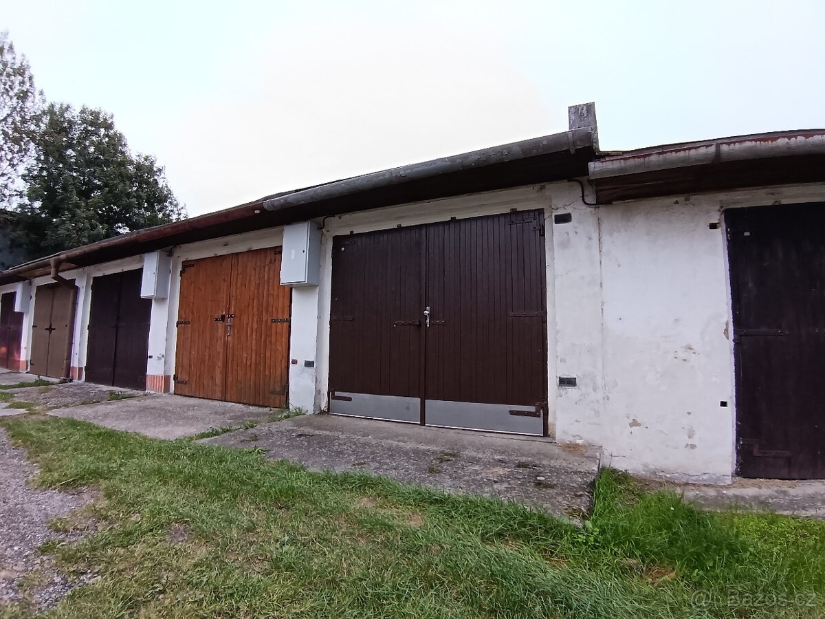 🅿️ Prodej garáže 19 m² Otrokovice, Třída Tomáše Bati (u Ště - 2