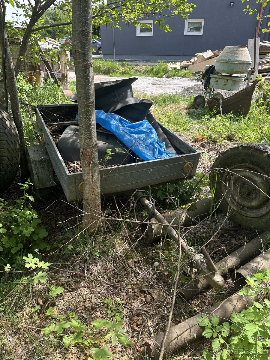 Přivěs za auto - 2