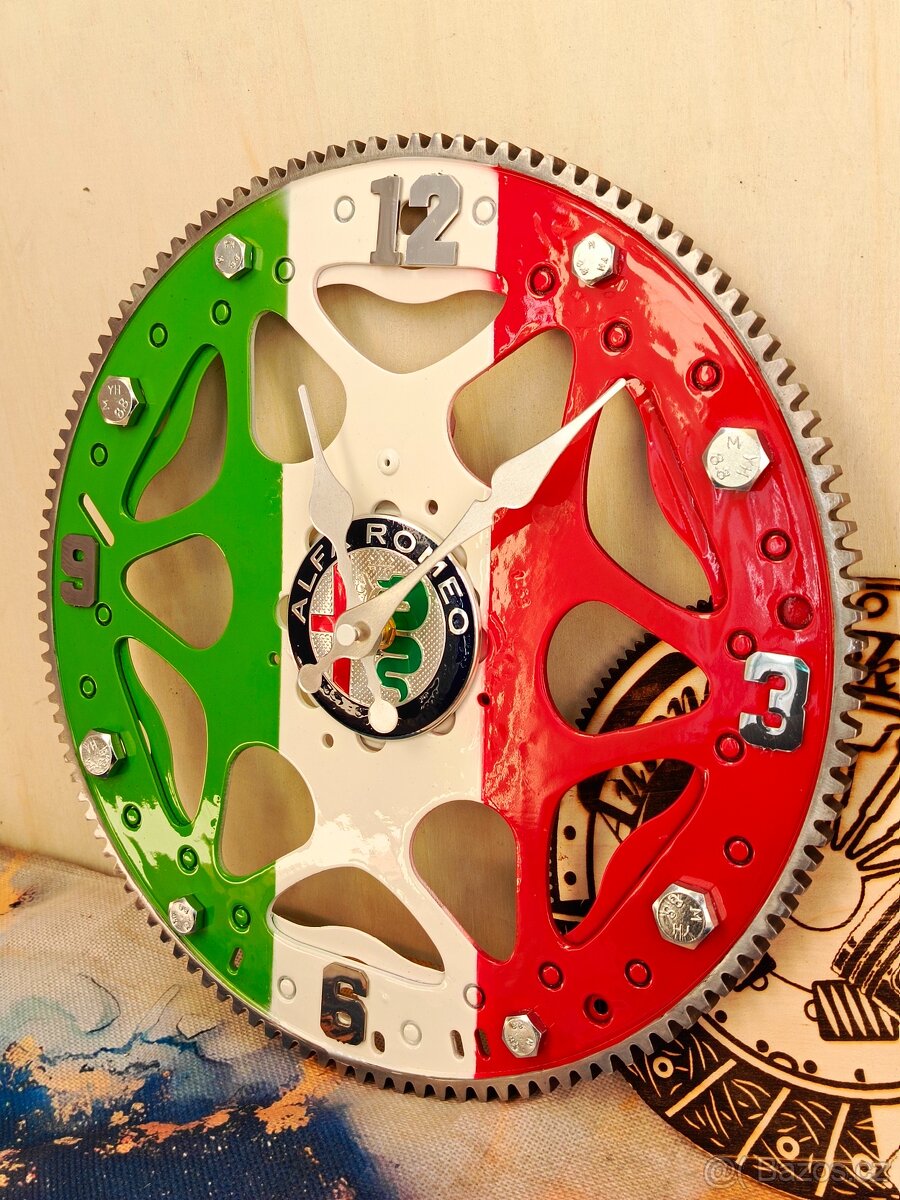 ALFA ROMEO hodiny ze setrvačníku - Autonábytek Kovář - 2