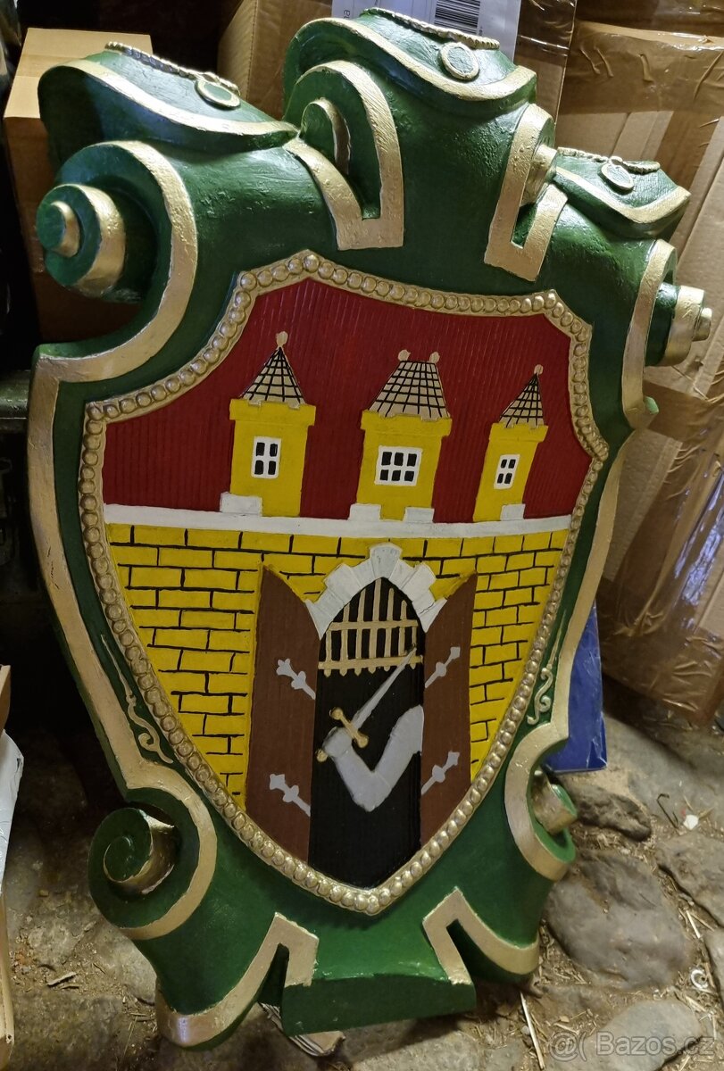 Obří kovový erb -zinek znak PRAHA po renovaci - 2