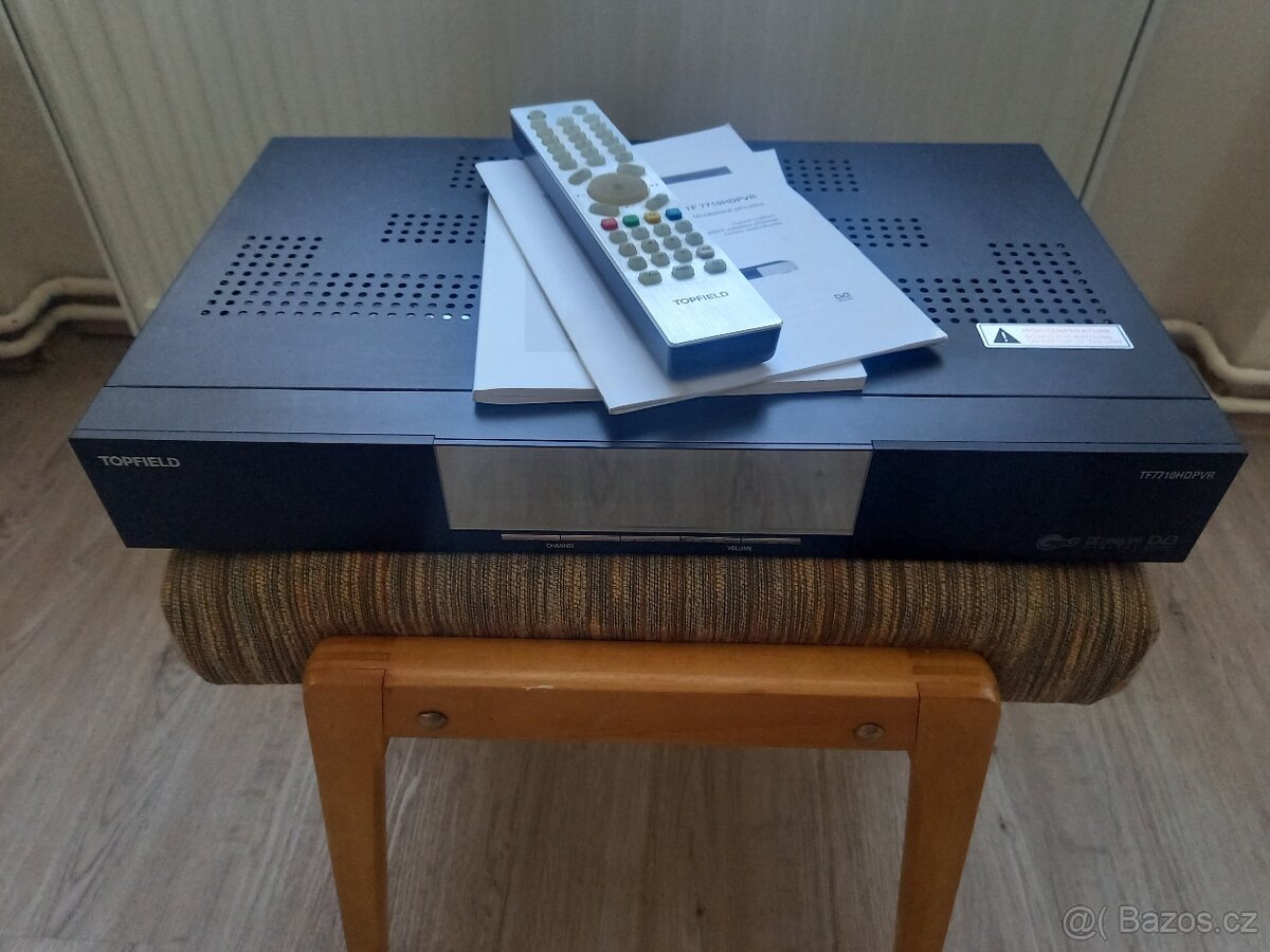 SAT HD přijímač Topfield TF7710HDPVR - 2