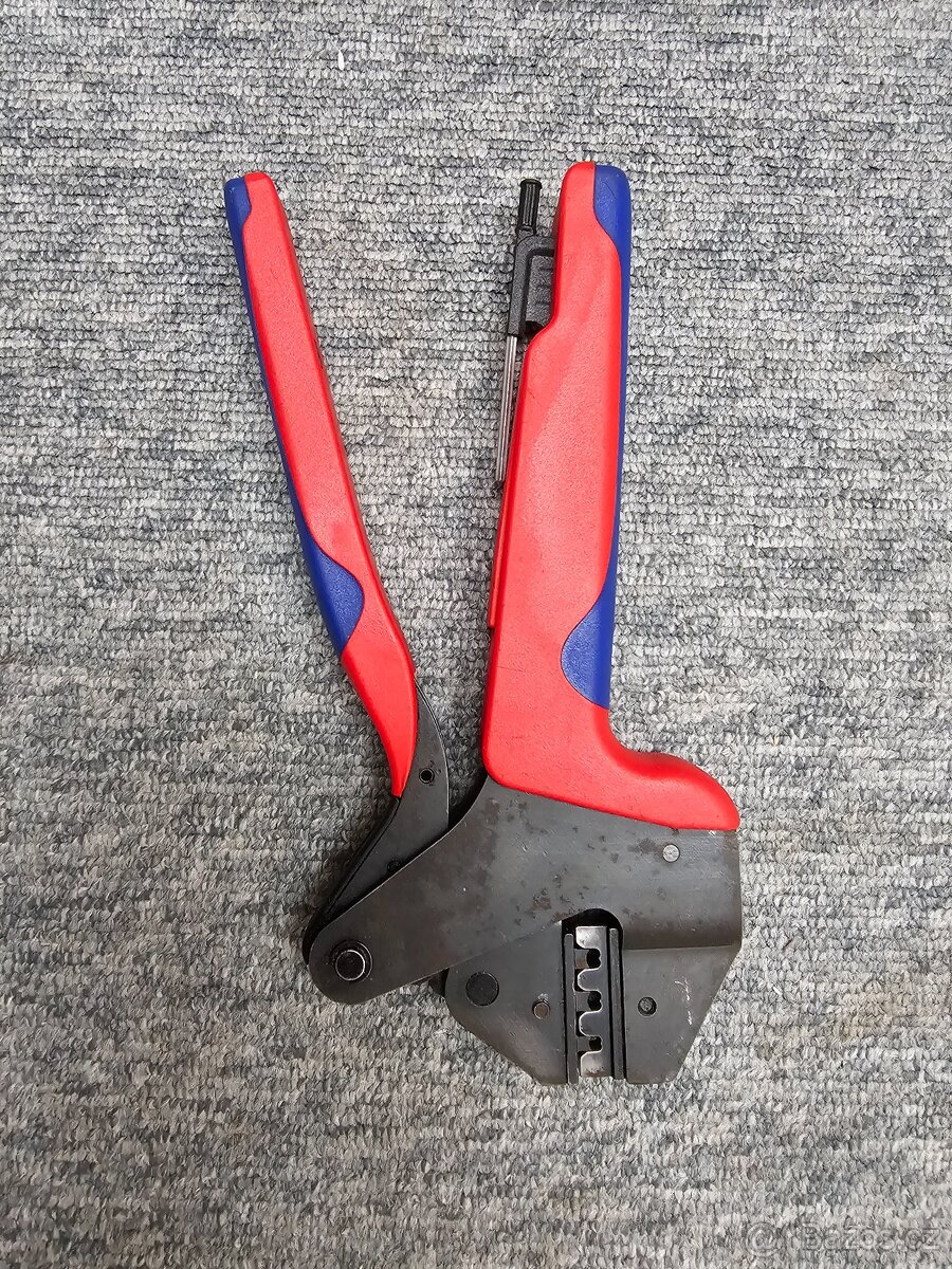 Krimpovací kleště Knipex. - 2