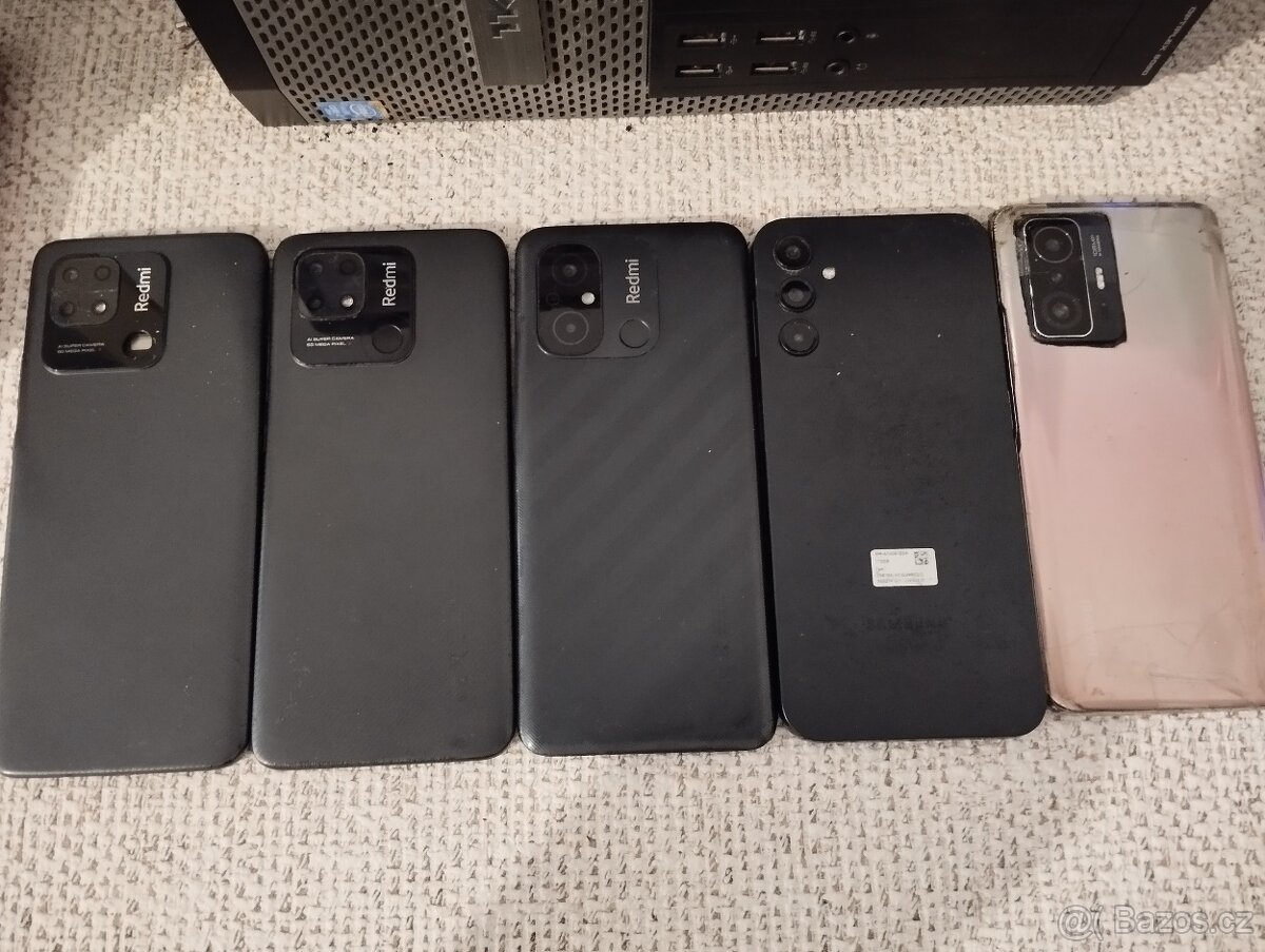 Mobily na náhradní dily - 2