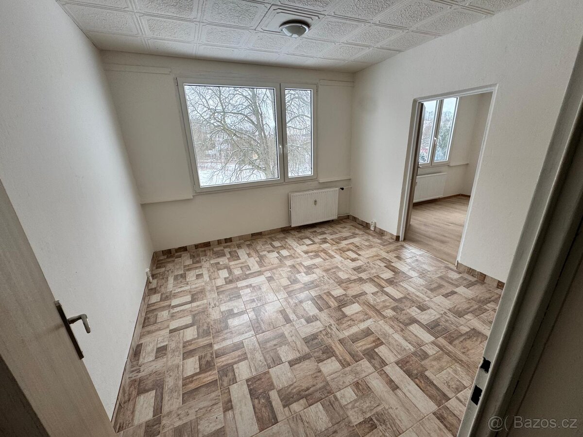 (846) Pronájem, byt 1+1, 39 m, 1060, Mikulášovice - 2