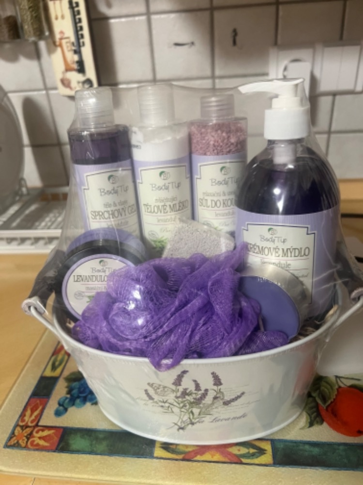 Nové dárkové balení kosmetiky s levandulovým olejem - 2