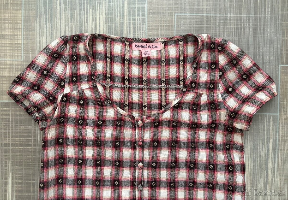 Kostkovane saty zn.Sfera - 2