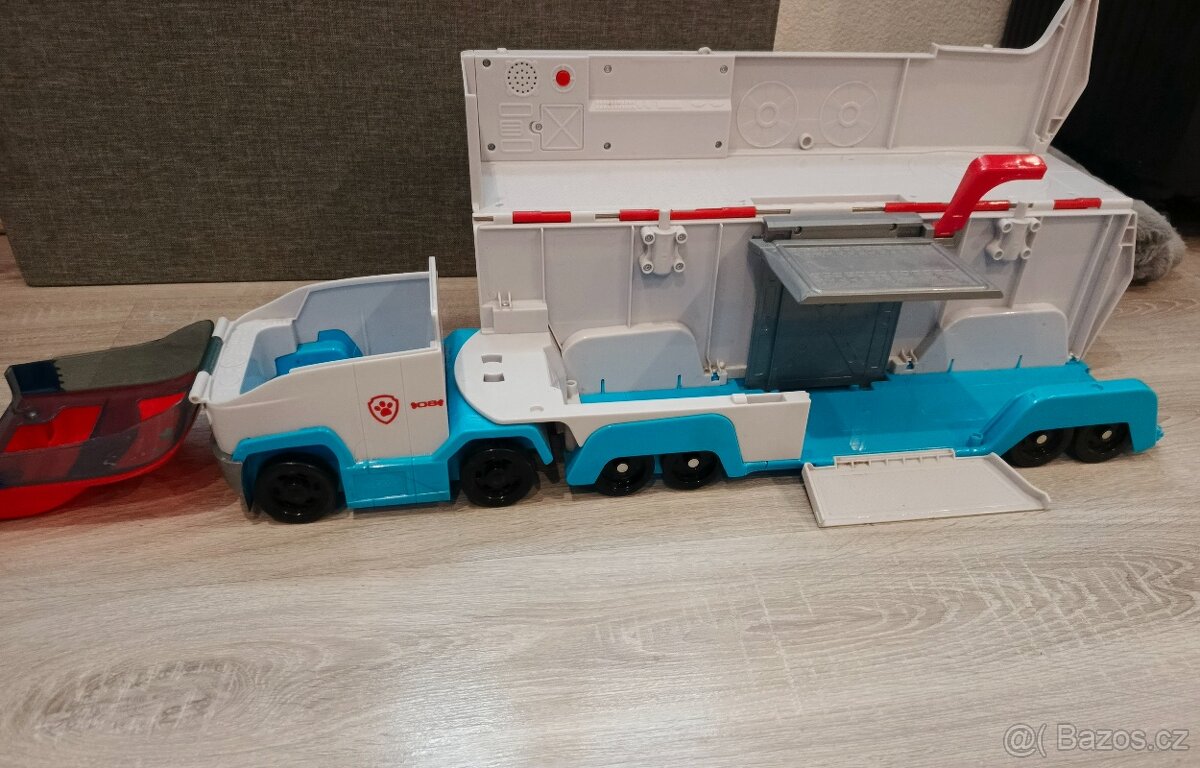 Kamión - tlapková patrola - 2