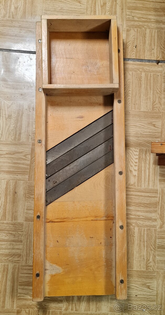 Kruhadlo na zelí - 2