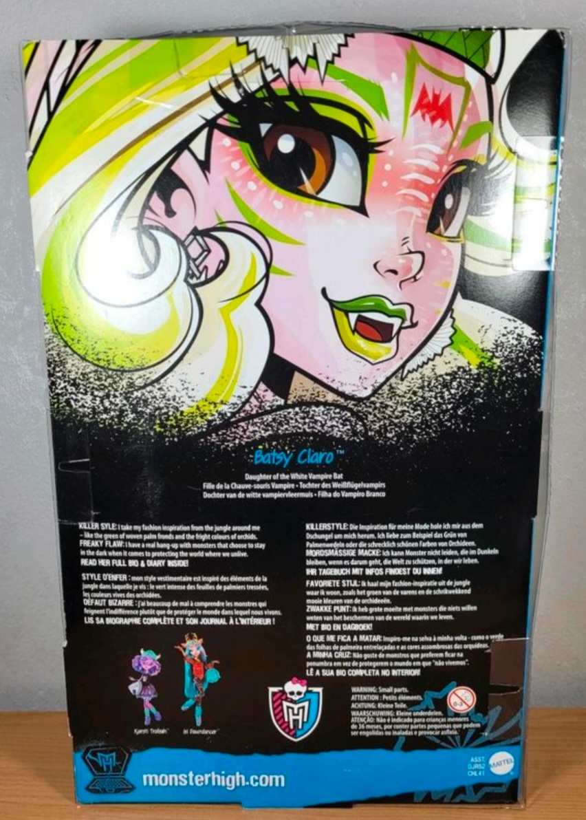 Monster high Batsy Claro Student exchange G1 - 2
