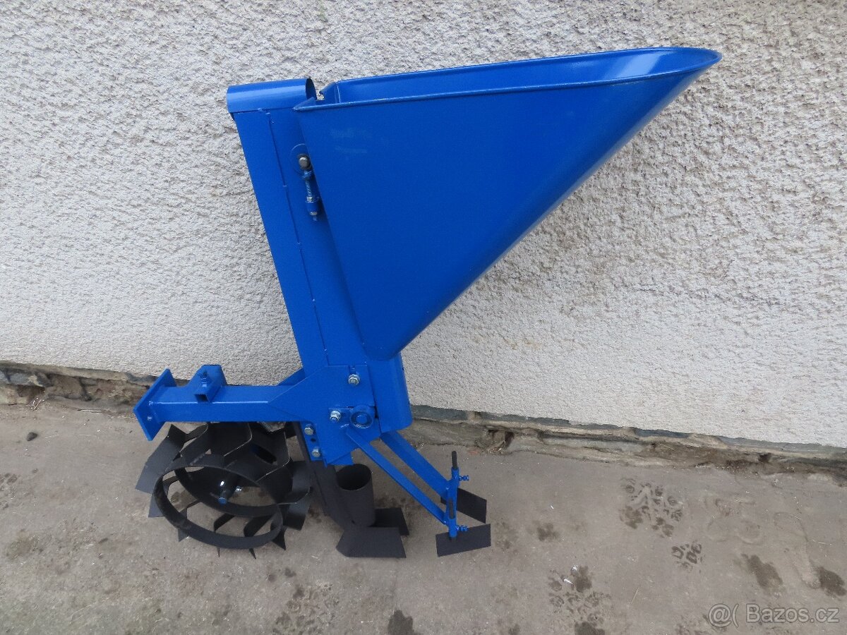 Sazeč česneku, cibule,žaludů Terra, Vari - 2