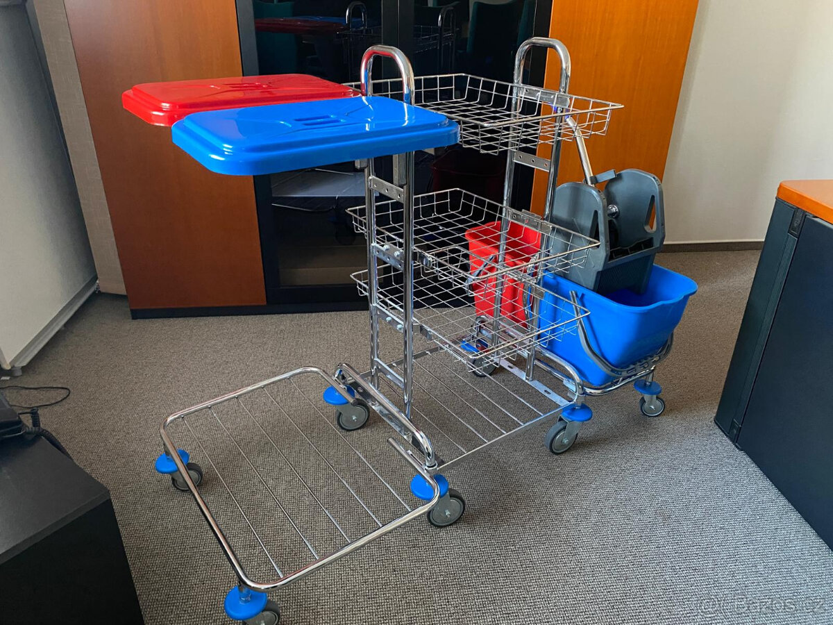 Úklidový vozík - 2