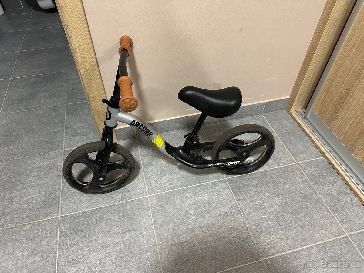 Prodám Dětské odrážedlo Arcore Stormy 12” - 2