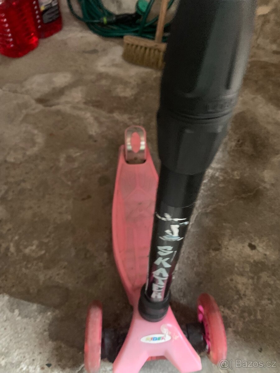 Detska koloběžka - 2