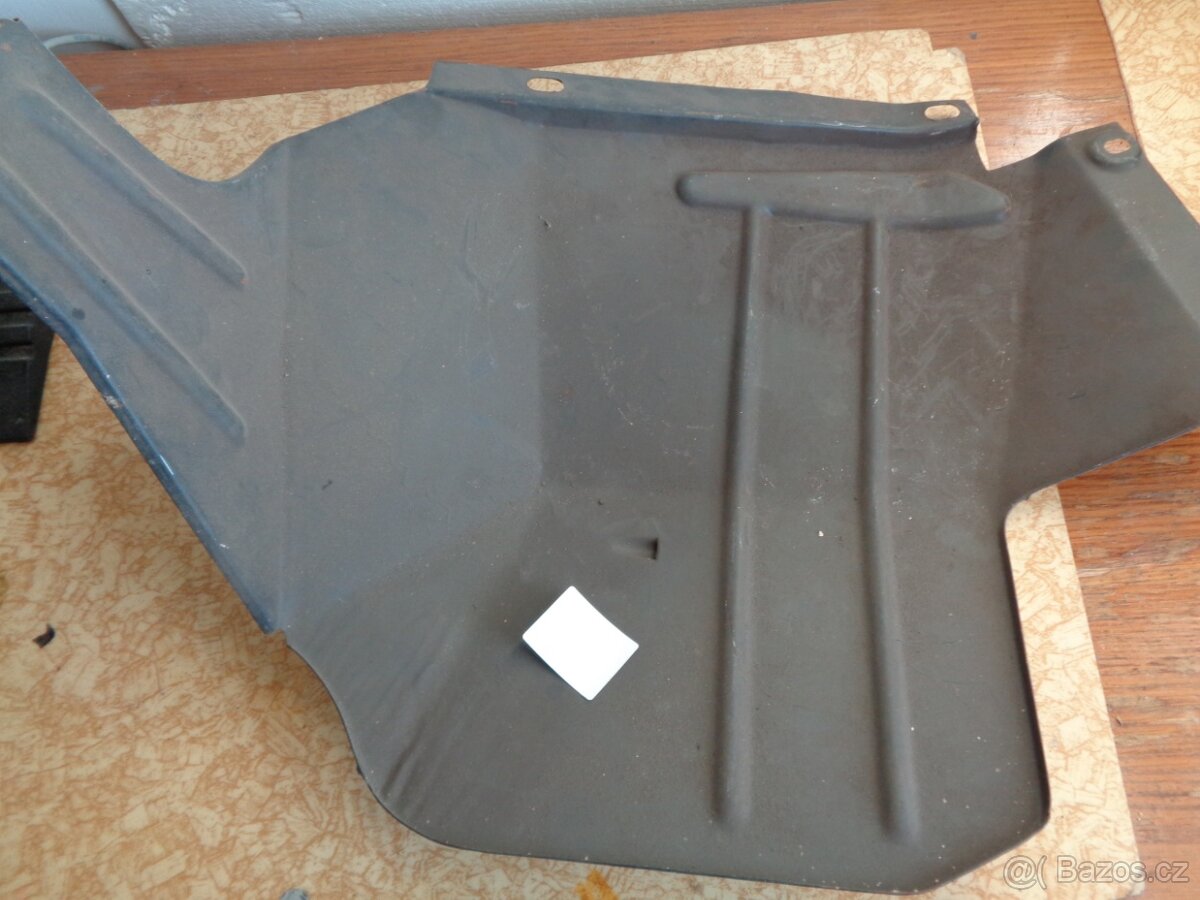 Prodám kryt motoru na Škodovku - 2